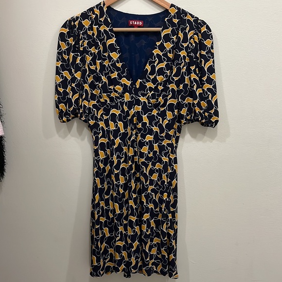 STAUD Mini Milla Dress in navy yellow abstract print size 2! - Picture 3 of 12